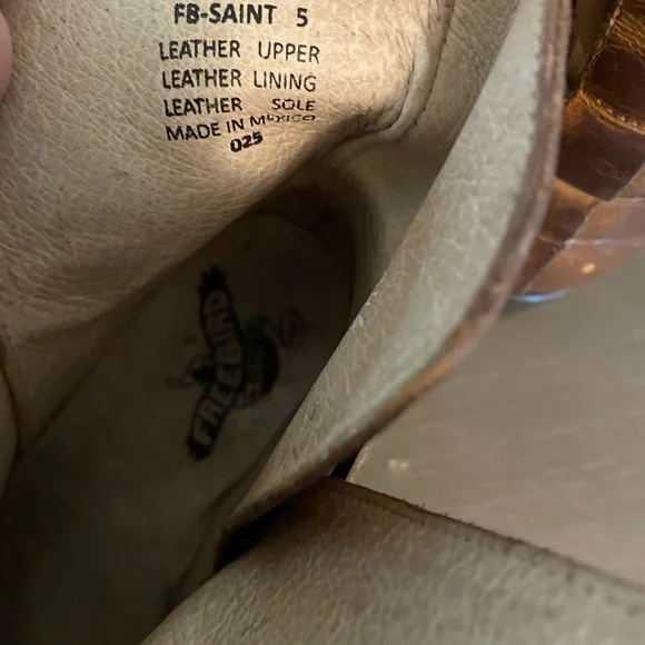 FREEBIRD by Steven Distressed Brown Leather Boots! - Picture 8 of 9